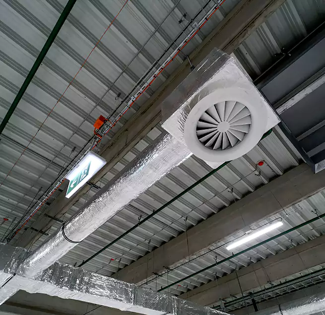 Why Homeowners & Businesses Trust Us in Jacksonville, IL?